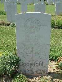 Sangro River War Cemetery - Thomas, Llewelyn